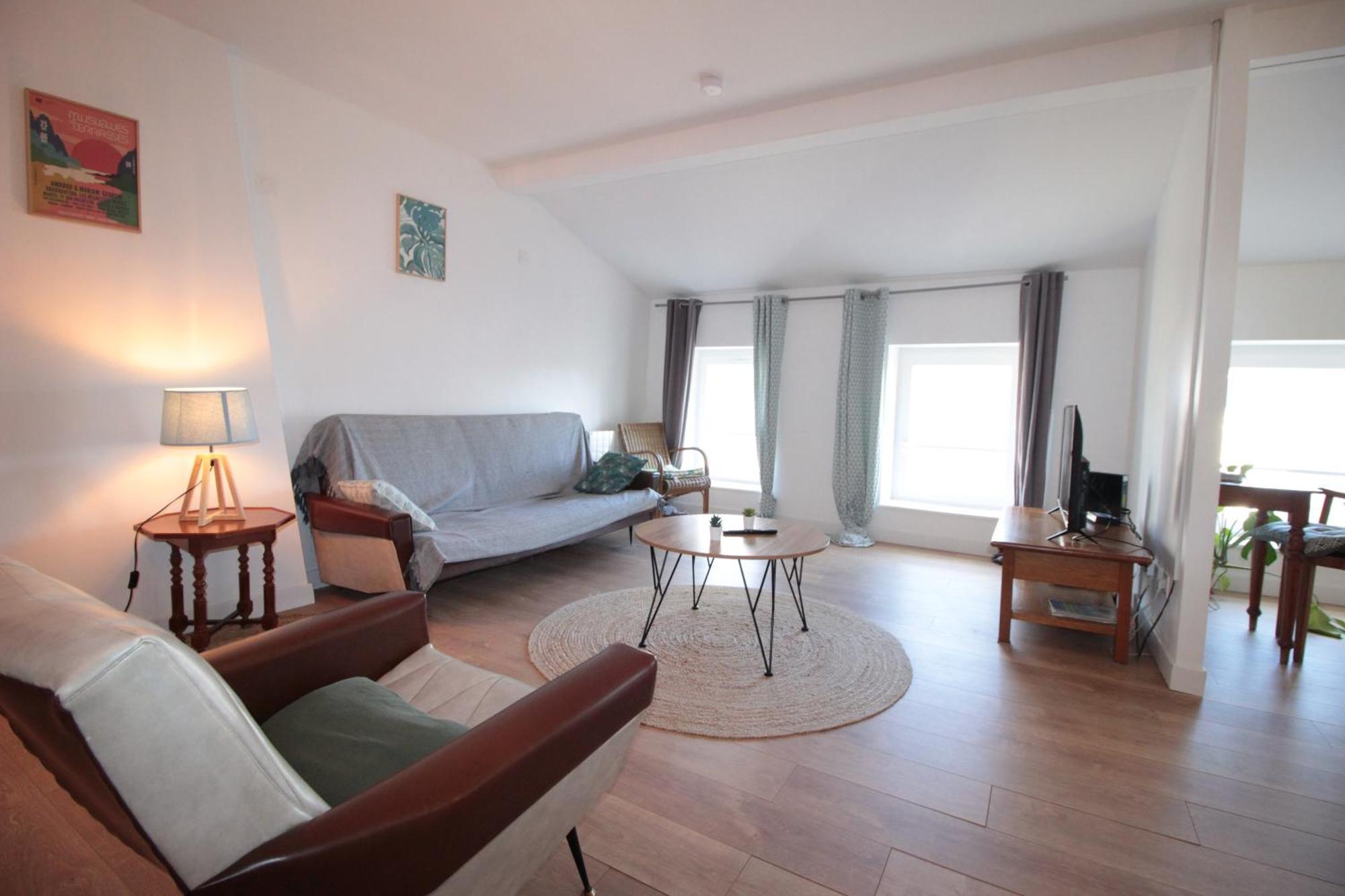 Logement Neuf "Meuse" - Hyper Centre - Parking Proche - Proche Gare - 4 Chambres - Terrasse Couverte - Wifi ! Gere Par Prestazen'Services Верден-сюр-Мёз Экстерьер фото